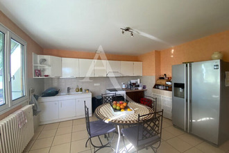location maison polliat 01310