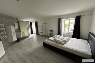 location maison pons 17800