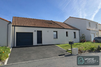 location maison port-st-pere 44710