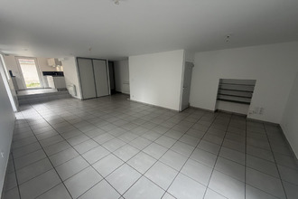 location maison pralong 42600