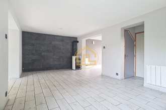 location maison quievrechain 59920