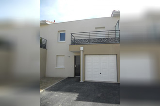 location maison reze 44400