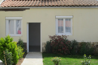 location maison rom 79120