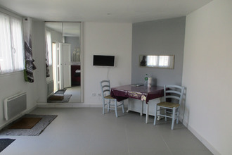 location maison rom 79120