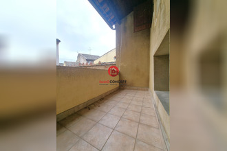 location maison roquemaure 30150