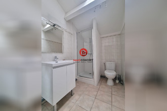 location maison roquemaure 30150