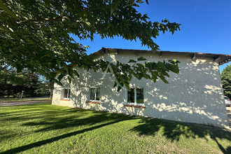 location maison roqueseriere 31380