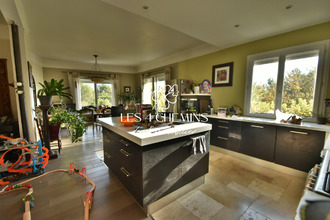 location maison rousset 13790