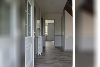 Ma-Cabane - Location Maison Saint-Benoît-du-Sault, 73 m²