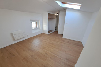 Ma-Cabane - Location Maison SAINT CHINIAN, 43 m²