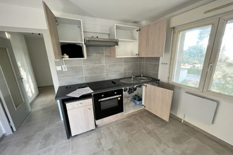 Ma-Cabane - Location Maison Saint-Georges-les-Bains, 61 m²