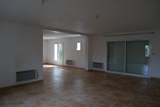 Ma-Cabane - Location Maison Saint-Hilaire-d'Ozilhan, 135 m²