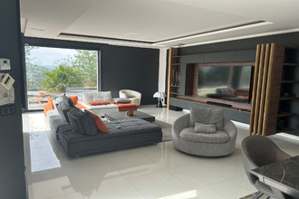 Ma-Cabane - Location Maison Saint-Jean-Bonnefonds, 200 m²