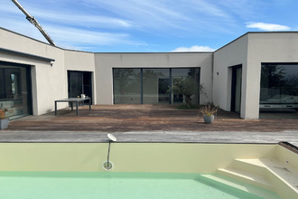 Ma-Cabane - Location Maison Saint-Jean-Bonnefonds, 200 m²