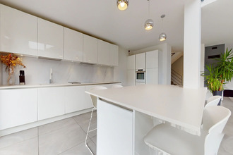Ma-Cabane - Location Maison SAINT-JULIEN-EN-GENEVOIS, 163 m²