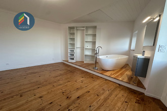 Ma-Cabane - Location Maison Saint-Laurent-sur-Sèvre, 80 m²