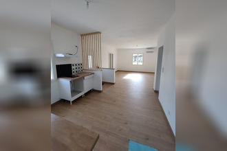 Ma-Cabane - Location Maison Saint-Martin-Aux-Champs, 66 m²