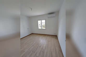 Ma-Cabane - Location Maison Saint-Martin-Aux-Champs, 66 m²