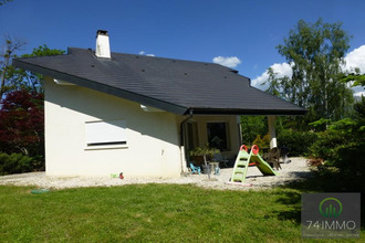 Ma-Cabane - Location Maison SAINT-MARTIN-BELLEVUE, 237 m²