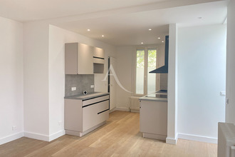 Ma-Cabane - Location Maison SAINT-MAUR-DES-FOSSES, 56 m²
