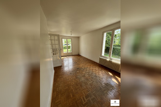 Ma-Cabane - Location Maison Saint-Satur, 75 m²