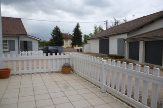 location maison sassenay 71530