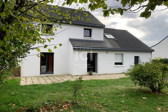 location maison sautron 44880