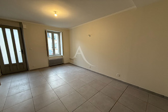 location maison segre 49500