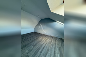 location maison segre 49500