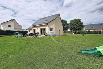 location maison segre 49500