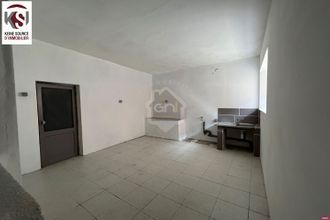 Ma-Cabane - Location Maison SEILLONS-SOURCE-D'ARGENS, 50 m²