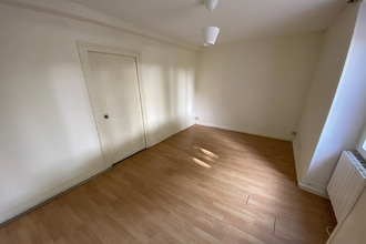 location maison sens-beaujeu 18300