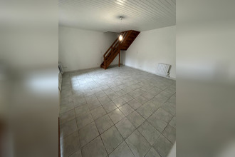 Ma-Cabane - Location Maison Sérézin-de-la-Tour, 83 m²
