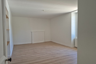 location maison smarves 86240