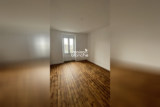 location maison soudan 79800