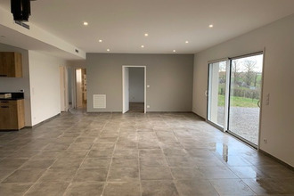 location maison souternon 42260