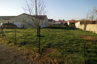 location maison st-etienne-de-mer-morte 44270