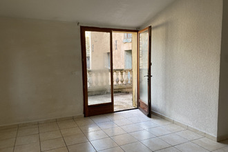 location maison st-etienne-les-orgues 04230