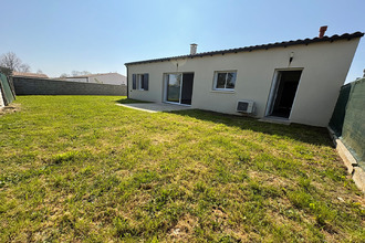 location maison st-hippolyte 17430