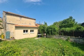 location maison st-jean-d-angely 17400