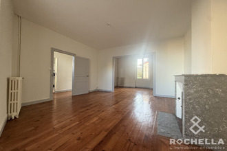 location maison st-jean-d-angely 17400