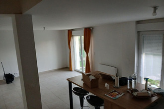 location maison st-lye 10180
