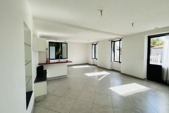 location maison st-savin 33920