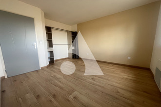 location maison ste-ouenne 79220
