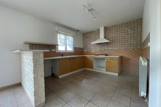 location maison stes 17100