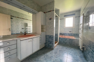 location maison stes 17100