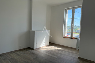 location maison stes 17100