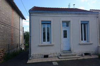 location maison stes 17100