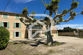 location maison taillades 84300