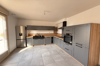 location maison trange 72650